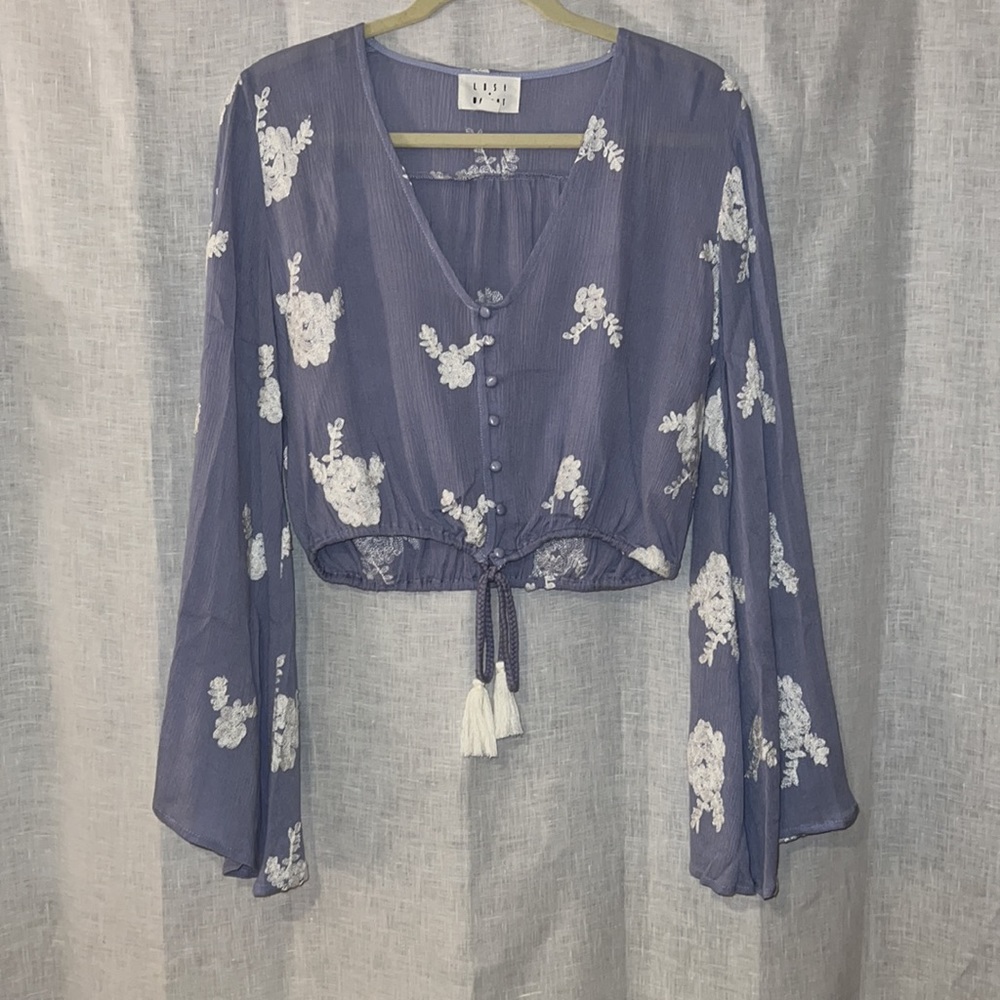 Lost + Wander - Iris Floral Embroidered Flowy Long Sleeve Cropped Blouse | M